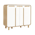 Moderne witte kast met houten accents
